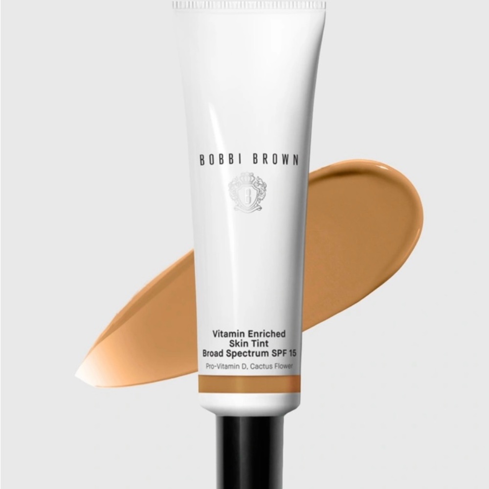 Bobbi Brown Vitamin Enriched Skin Tint SPF 15 in Golden 4 - 0.24oz Sample Size